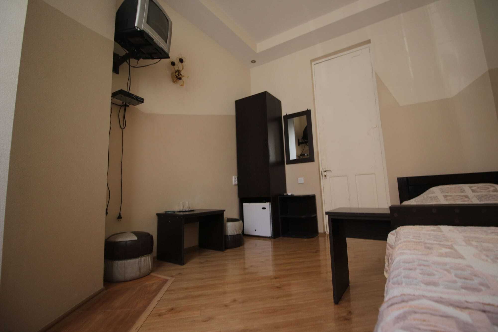 Hotel Bu Tiflis Exterior foto